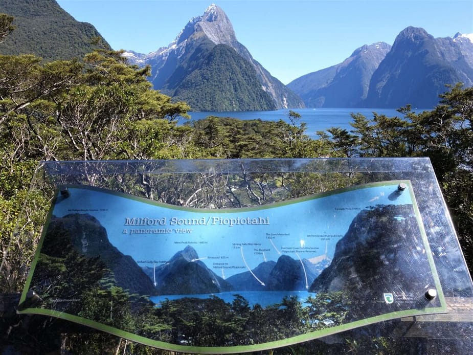 The 8th Wonder of the World in New Zealand - Milford Sound