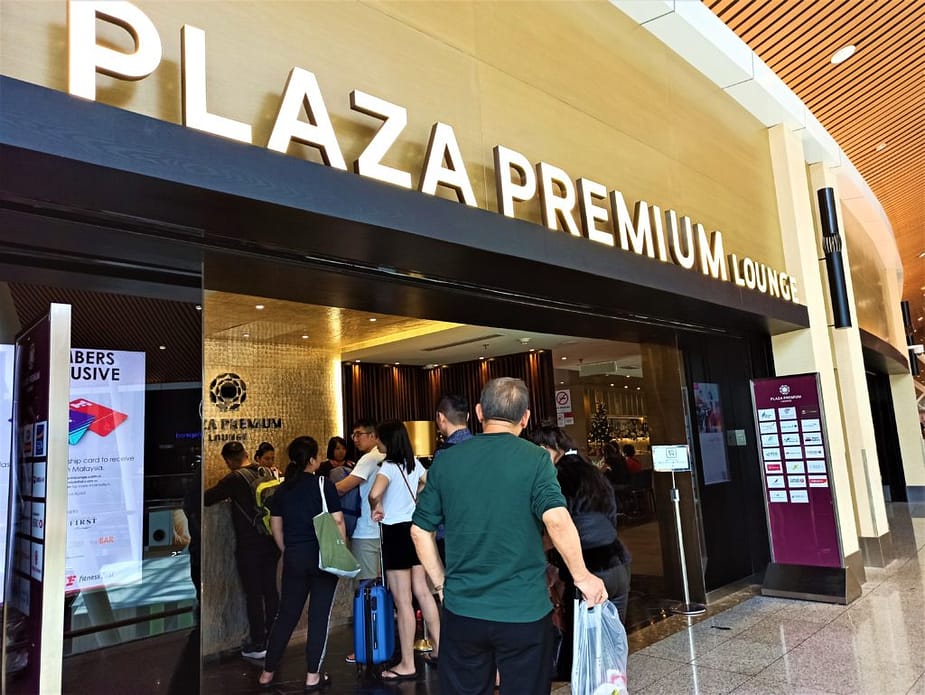 Entrance of Plaza Premium Lounge KLIA
