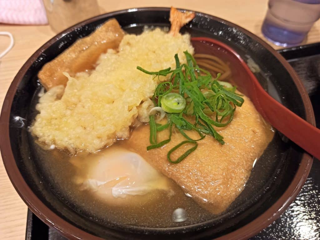 Soba with tempura and bean curd