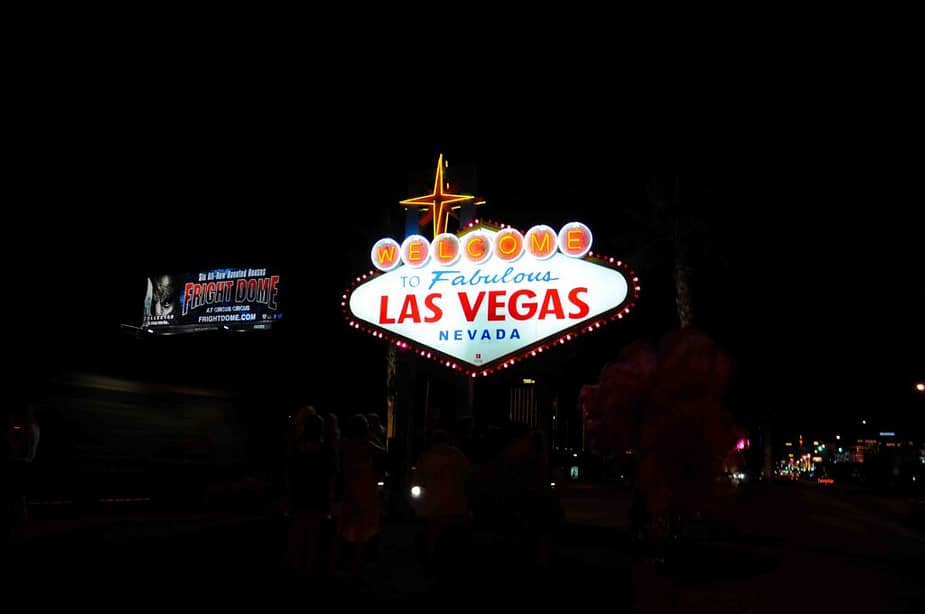 Welcome to Fabulous Las Vegas, Nevada neon sign